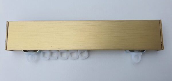 "Brushed Metal" Kardinasiin MESSING