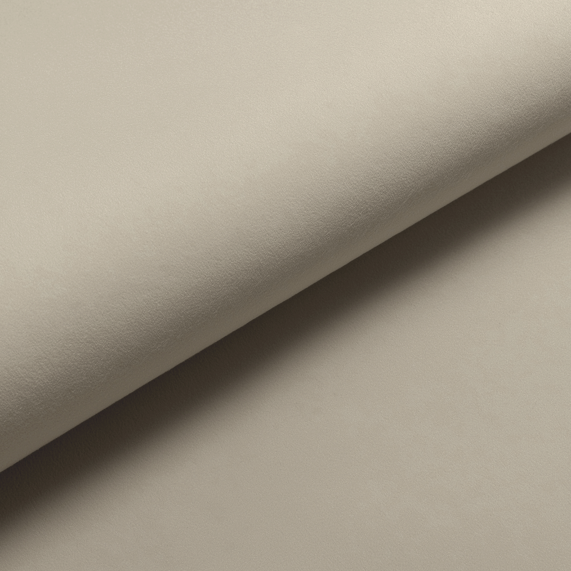 MATT VELVET poolpimendav kangas, kõrgus 320 cm, värv 003 tume kreemikas